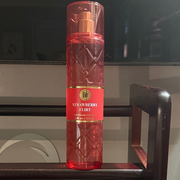 Bath & Body Works Other - Bath & Body Works Strawberry Flirt Fragrance Mist
